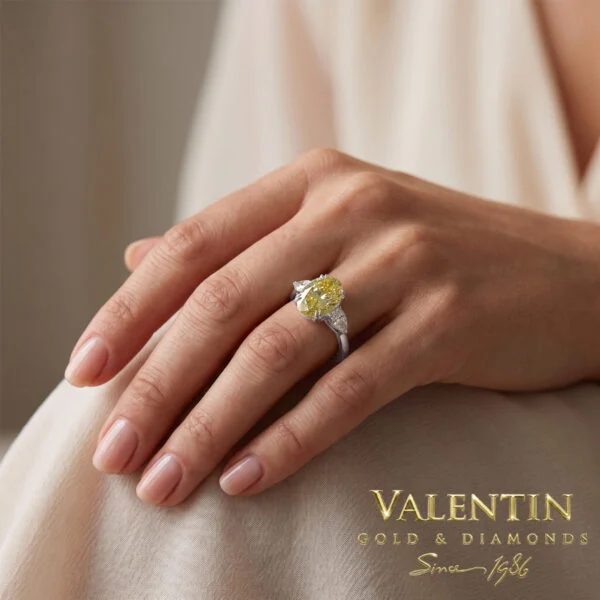 Златен пръстен Fancy Yellow Oval Diamond 4766 - Image 2