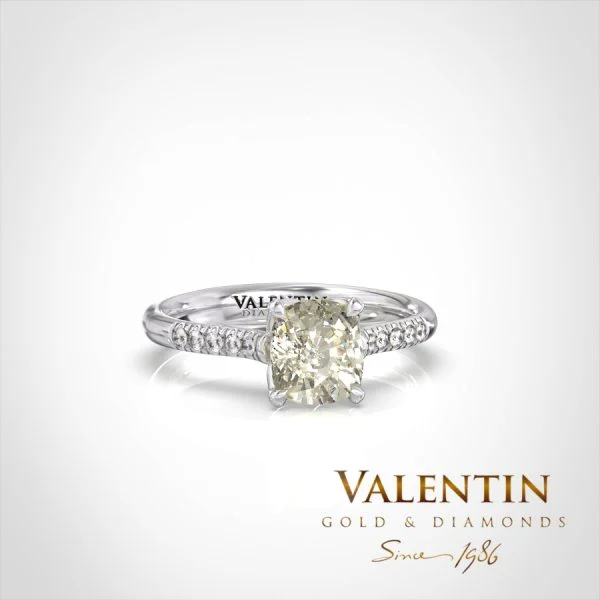 Cushion Engagement Ring 4759 – white gold