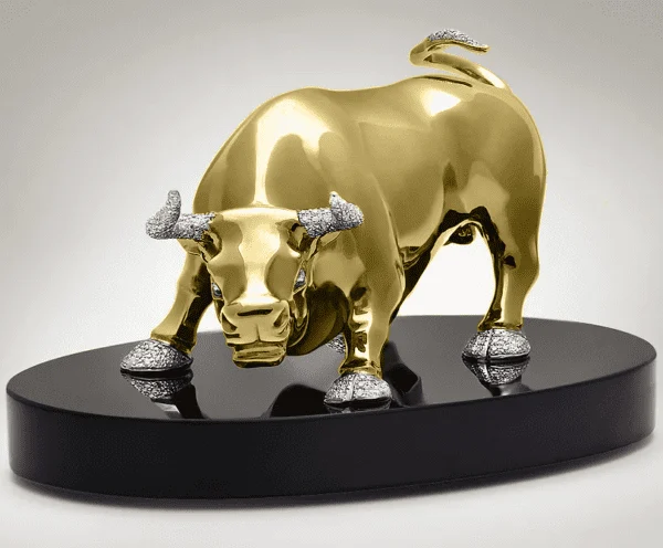BULL - Strength and Determination