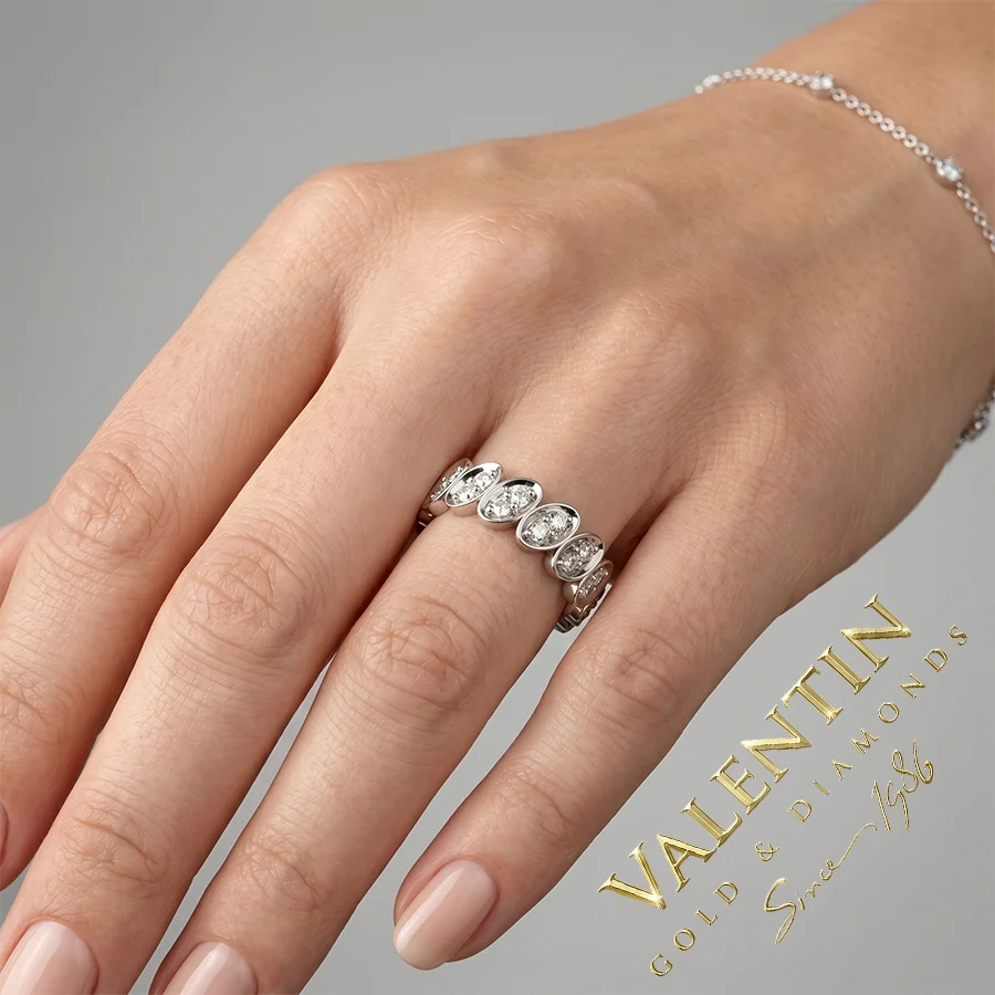 Златна сватбена халка Elegance 4768