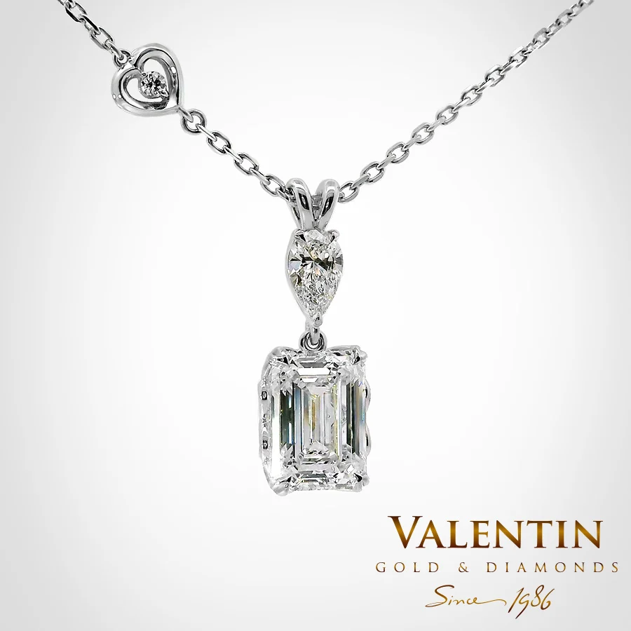 Brightness Collection Gold Pendant 6955 – white gold