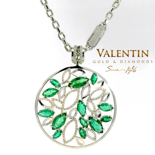 Златен медальон Marquise Emerald 6160 – бяло злато