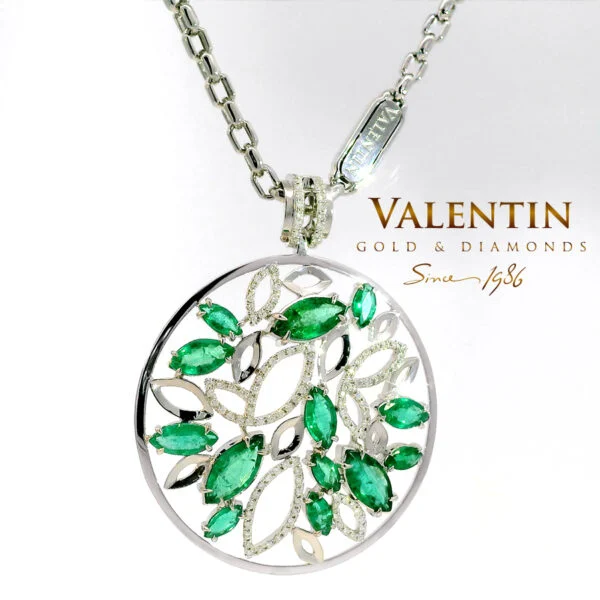 Златен медальон Marquise Emerald 6160 – бяло злато