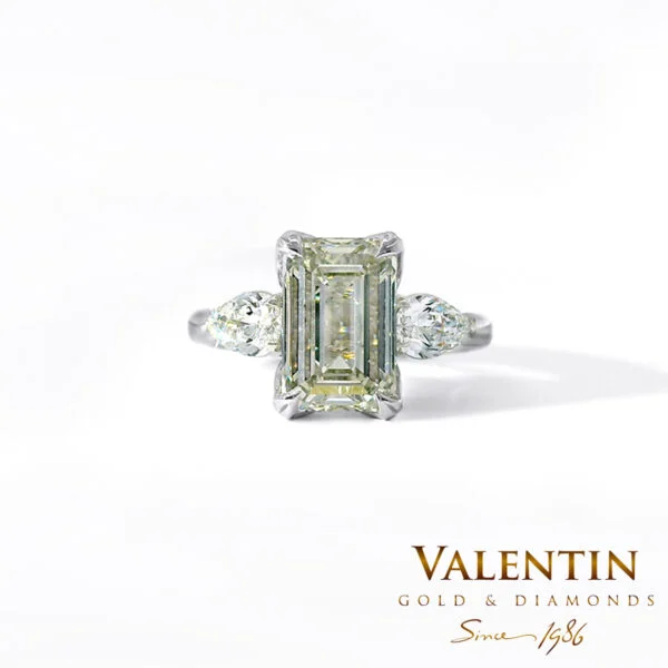 Златен пръстен Soft Yellow Emerald Diamond Lab 4766