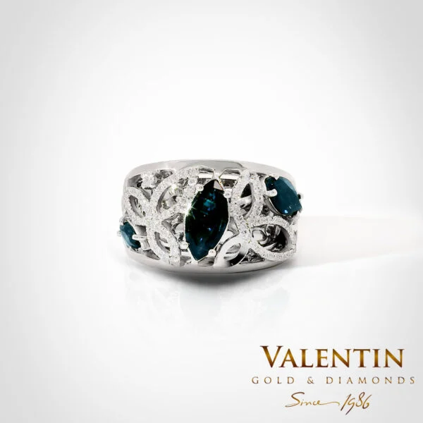 Marquise Sapphire Gold Ring 4181 – white gold