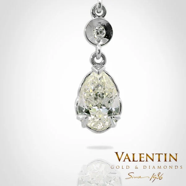 Златен медальон Pear with Diamonds 6939-2 – бяло злато