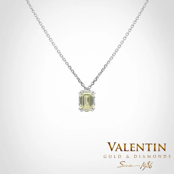 Diamond Emerald Gold Pendant 6960 – white gold