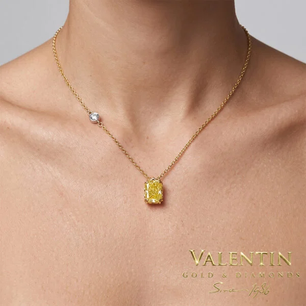 Златен медальон Yellow Radiant 6960