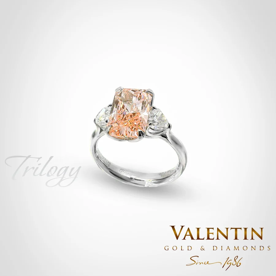 Fancy Vivid Pink Radiant Lab Gold Ring 4766-3
