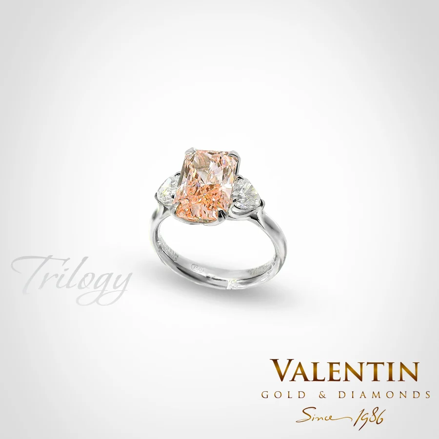 Fancy Vivid Pink Radiant Lab Gold Ring 4766-3