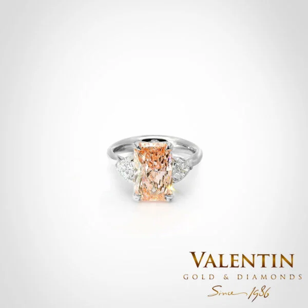 Fancy Vivid Pink Radiant Lab Gold Ring 4766-3