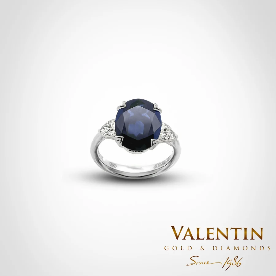 Oval Sapphire Gold Ring 4766-2 – white gold