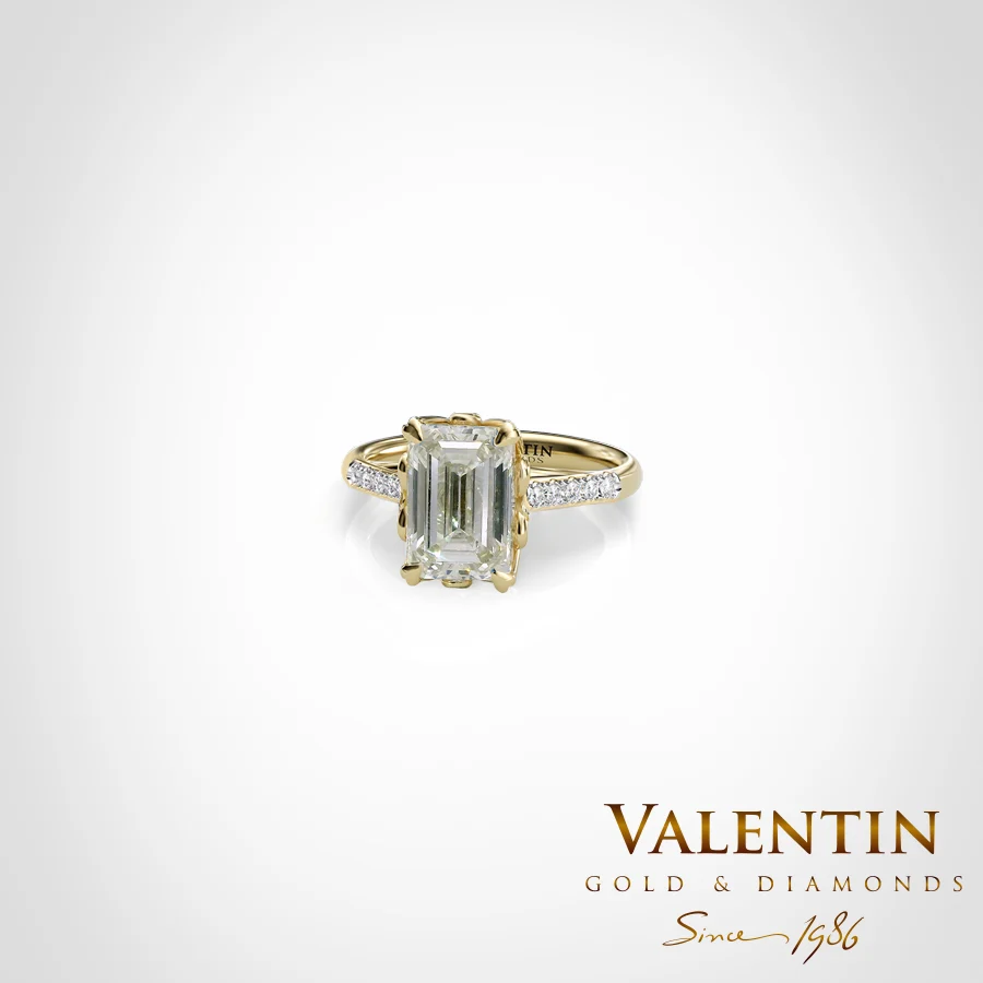 Emerald Lab Engagement Ring 4775-2-5 – yellow gold