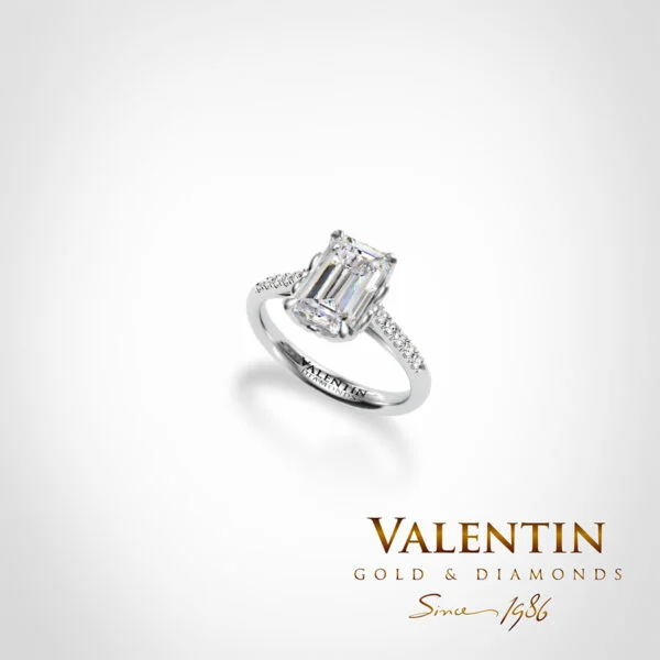 Diamond Emerald Engagement Ring 4775-2-5 – white gold