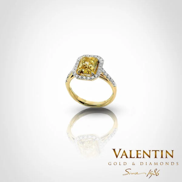 Годежен пръстен Yellow Diamond Lab 4776-2