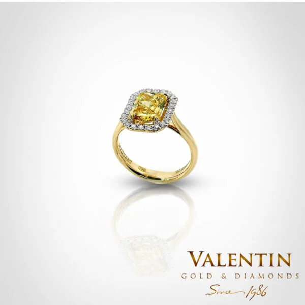 Годежен пръстен Yellow Diamond Lab 4776