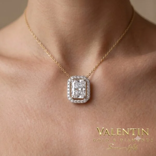 Light Diamond Lab Gold Pendant 6956 – yellow gold