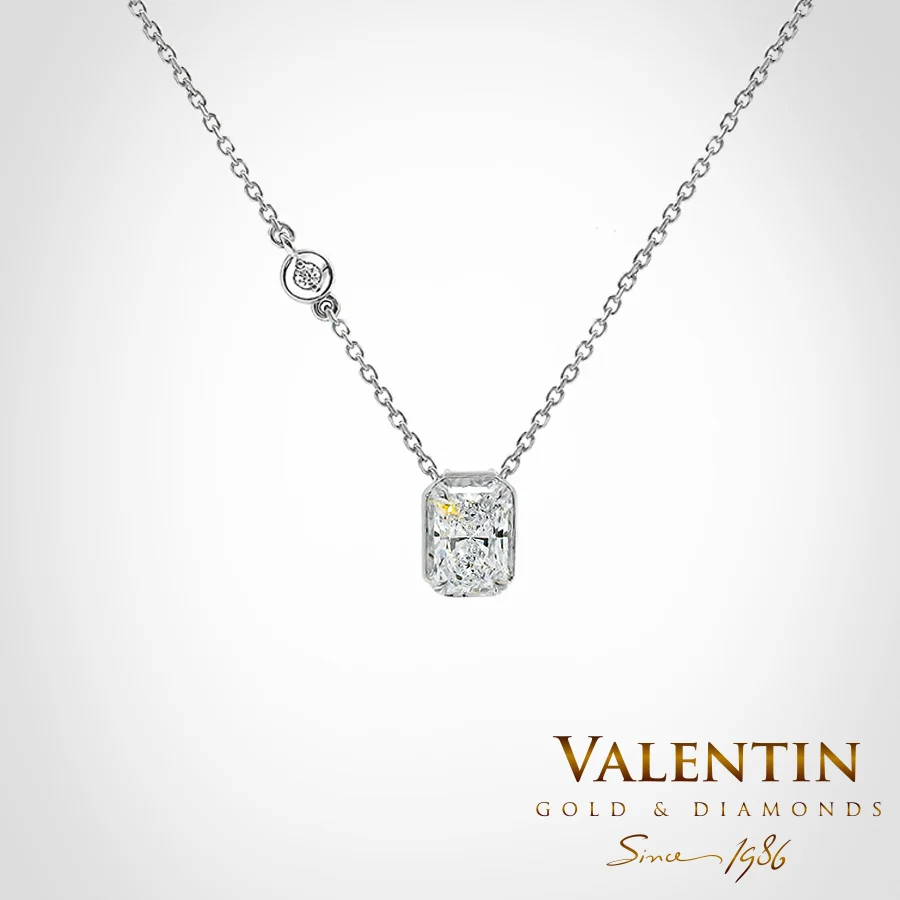 Light Radiant Gold Pendant with Halo 6963 – white gold