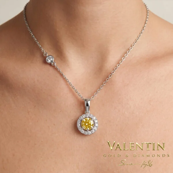 Златен медальон Yellow Diamond 6964