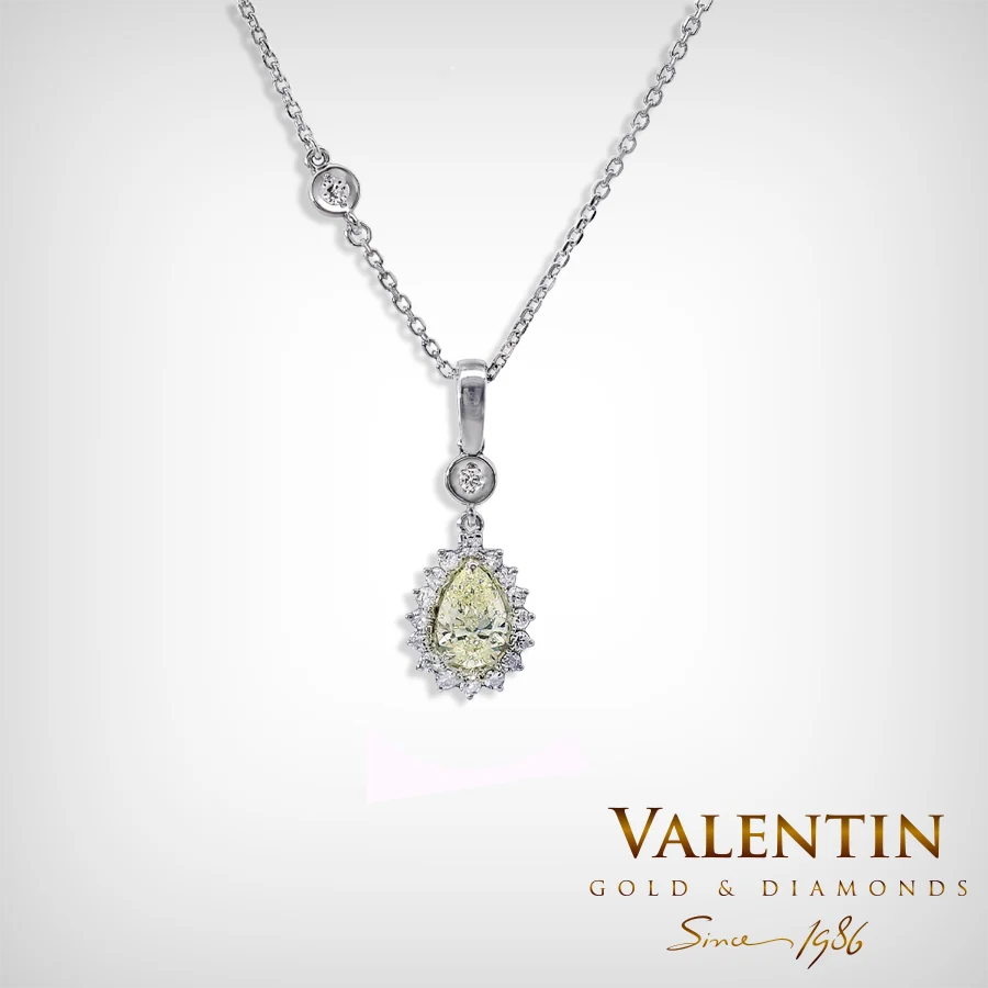 6904 W 0.51+0.17ct_21 Glamour Pear White Gold Pendant 6904-1